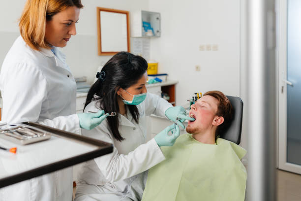 Best Emergency Dentist for Knocked-Out Tooth in Nicholson, MS